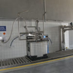 automatyczna rozlewnia produktów technicznych