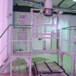 stanowisko pakowania produktów sypkich z wagą